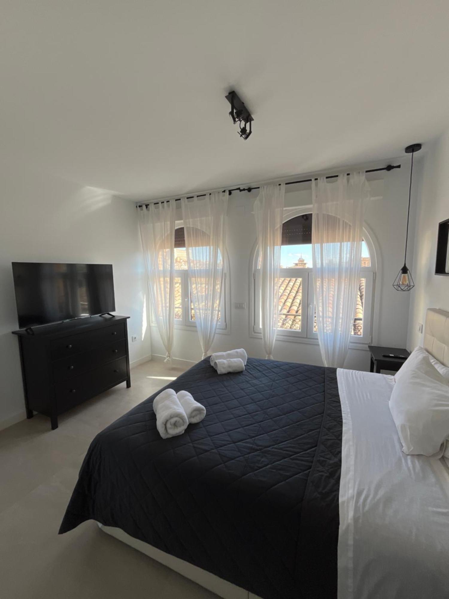 Increible Apartamento En Toledoアパートメント エクステリア 写真